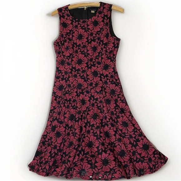 Tommy Hilfiger Lace Floral Dress Pink Lined Dark Fairy Festival Whimsical Sz 2 - Picture 1 of 11